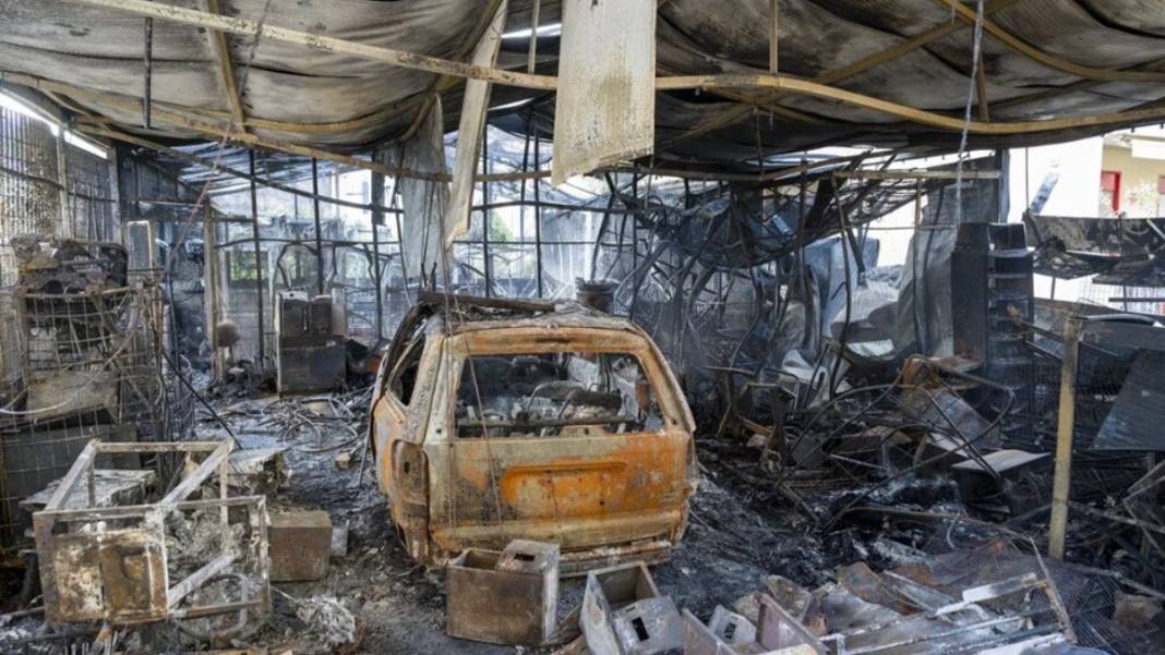 Sicilya Adası'nda kırmızı alarm! Evler tahliye edildi, eğitime ara verildi... 4